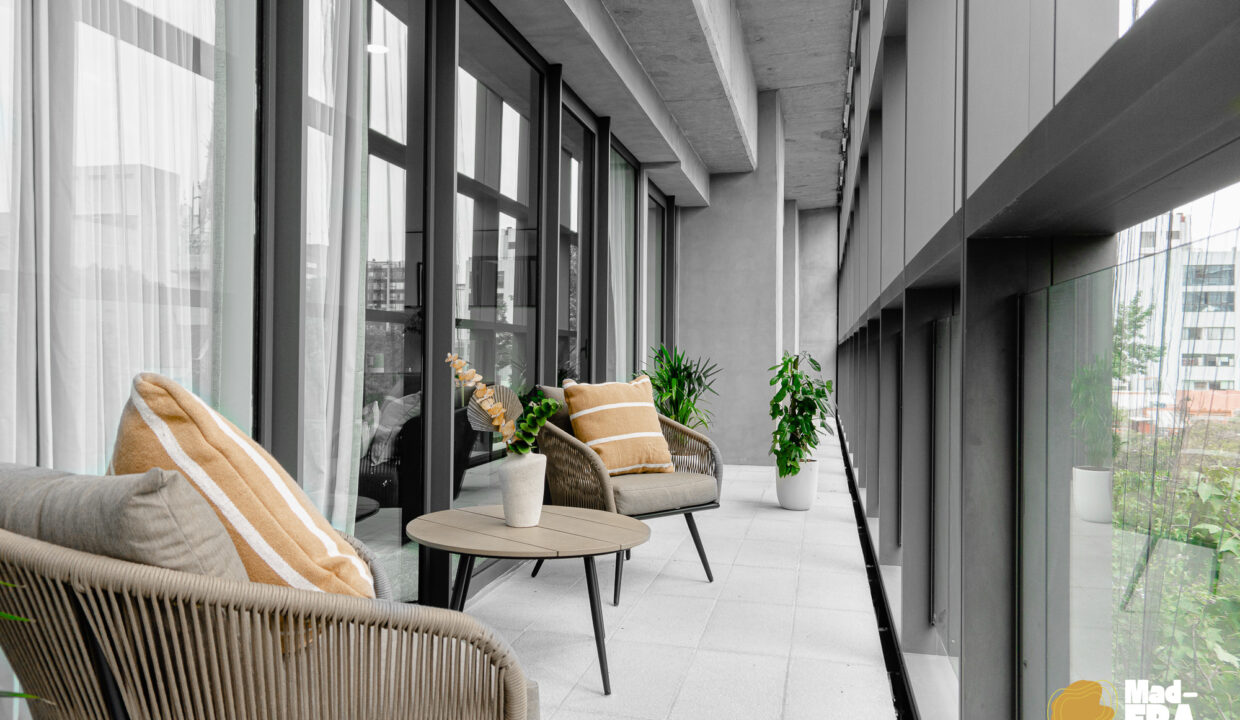 Copia de Balcon 2_One Stunning_212-2212